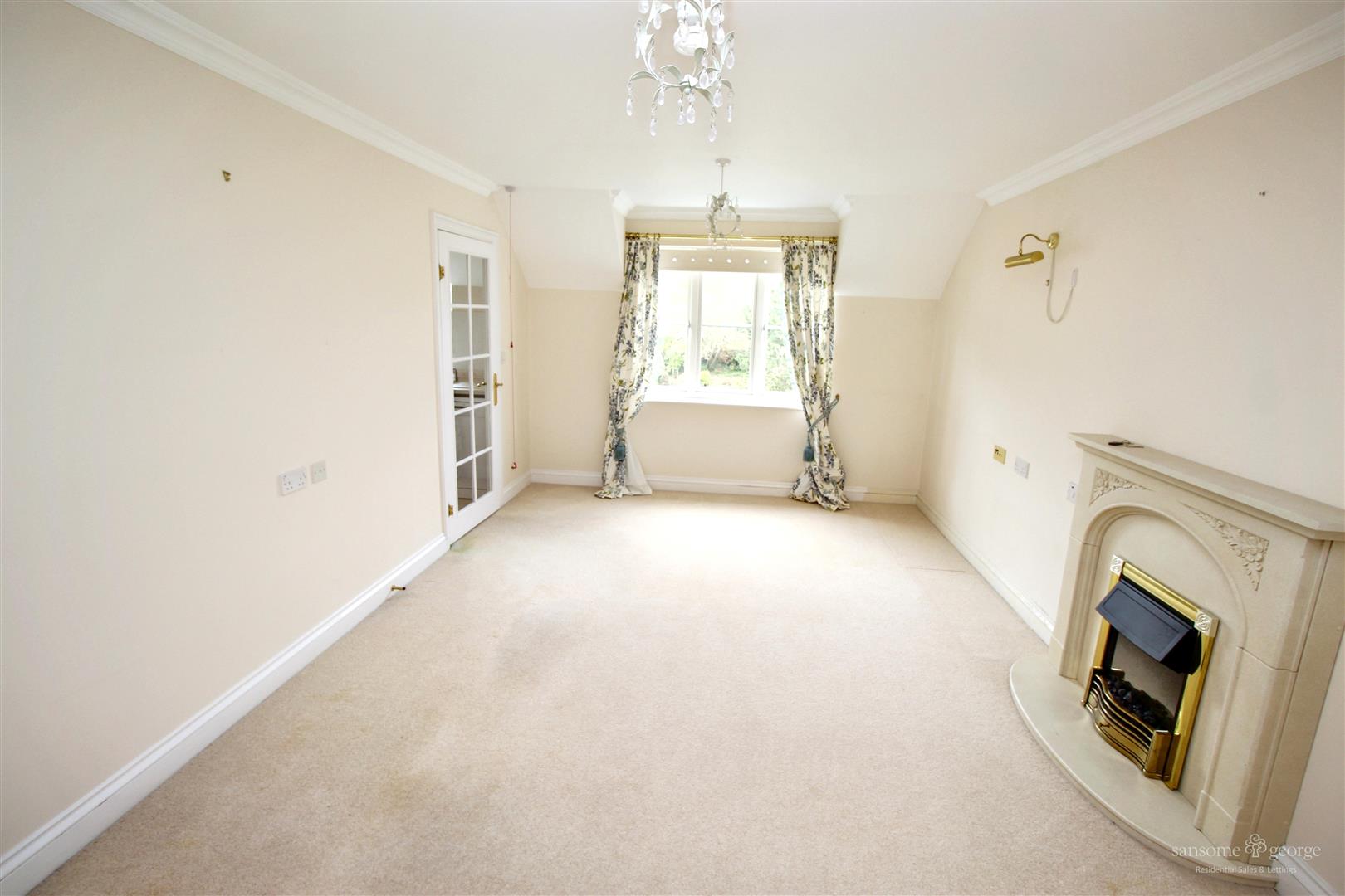 Bath Road, Calcot, Reading